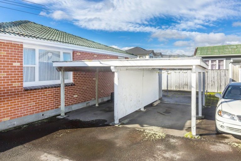 Photo of property in 4/13 Sutherland Avenue, Silverstream, Upper Hutt, 5019