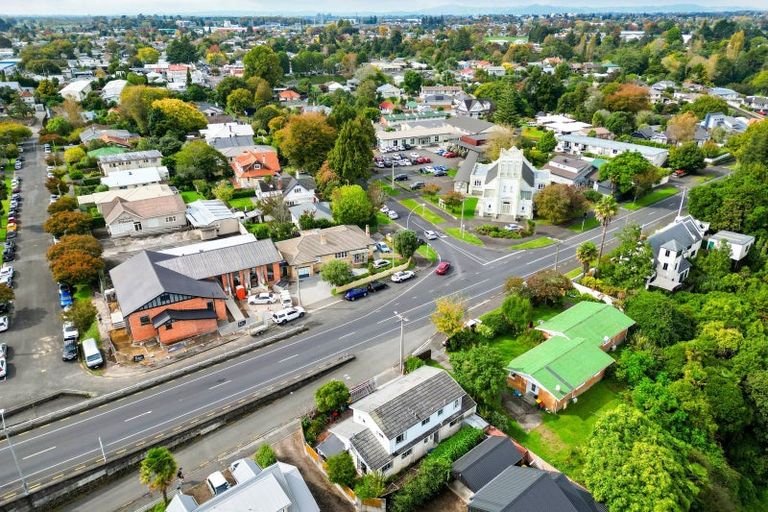 Photo of property in 2/165 River Road, Hamilton East, Hamilton, 3216