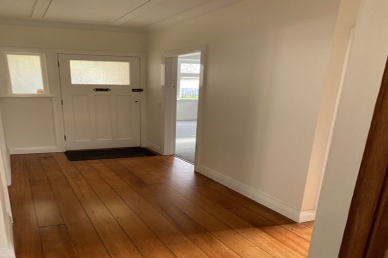 Photo of property in 37 Bristol Square, Hutt Central, Lower Hutt, 5010