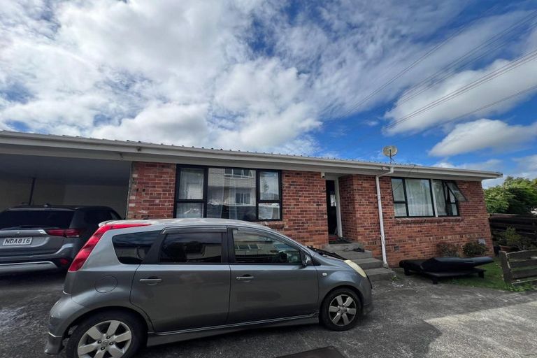 Photo of property in 2/87 Gray Avenue, Mangere East, Auckland, 2024