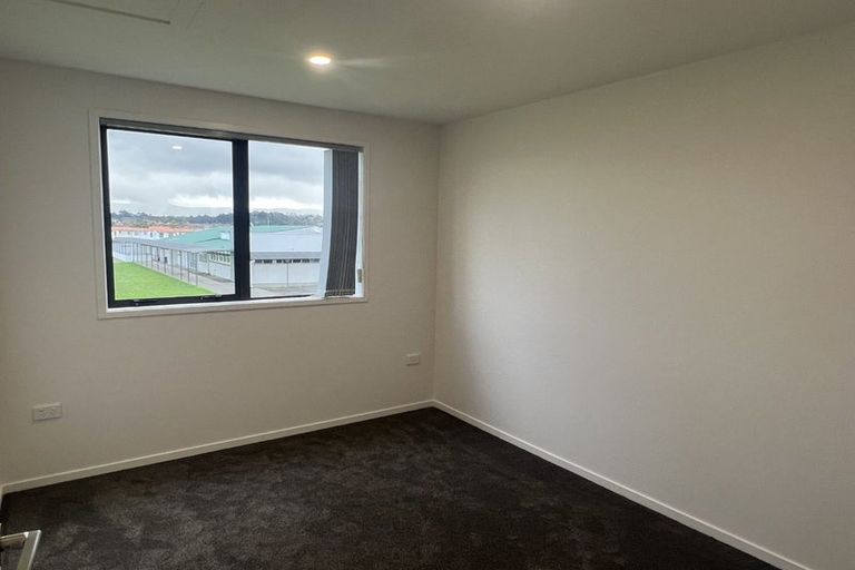 Photo of property in 94d Swanson Road, Henderson, Auckland, 0610