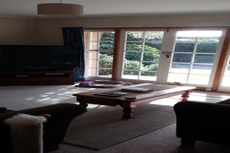 Photo of property in 10 Ferniehurst Street, Somerfield, Christchurch, 8024