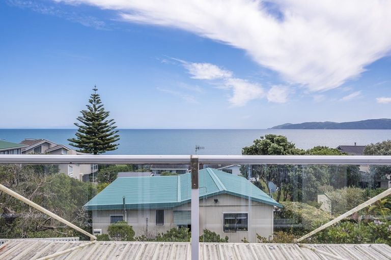 Photo of property in 333 Rosetta Road, Raumati Beach, Paraparaumu, 5032