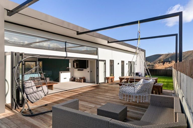 Photo of property in 59 Stratford Drive, Mount Pisa, Cromwell, 9383