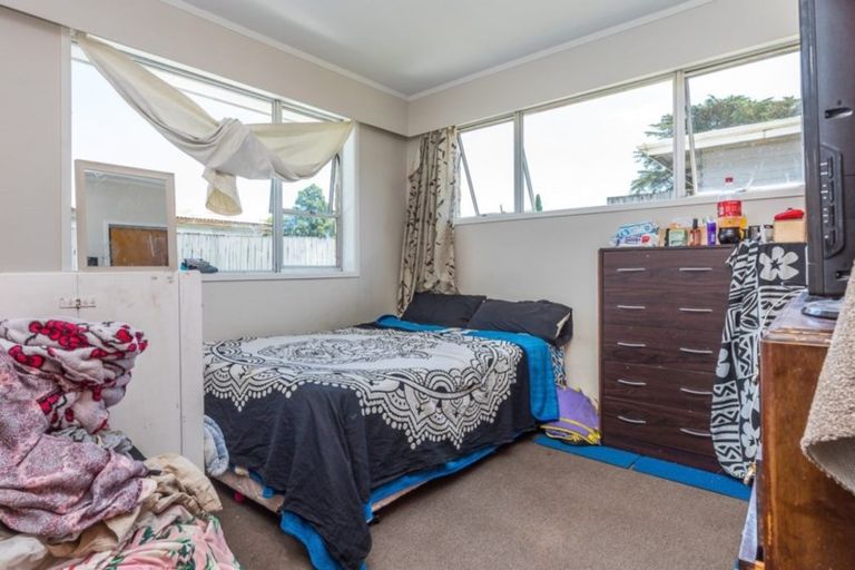 Photo of property in 2/3 Martin Road, Manurewa, Auckland, 2102