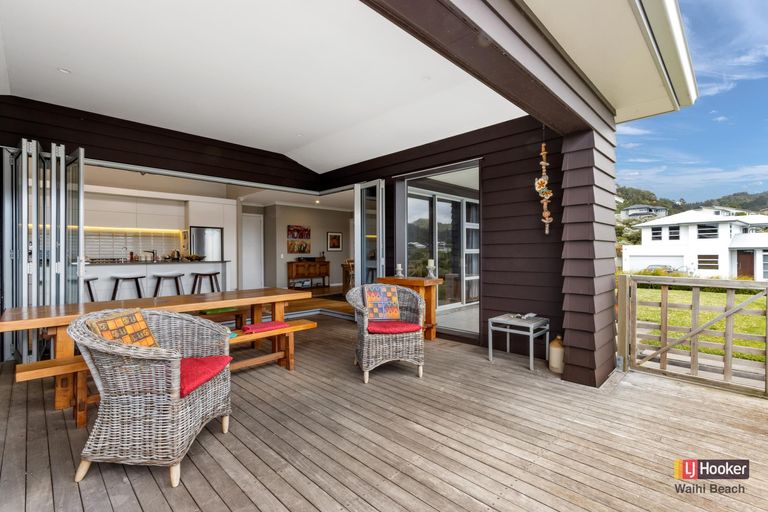 Photo of property in 31 Browns Drive, Waihi Beach, 3611