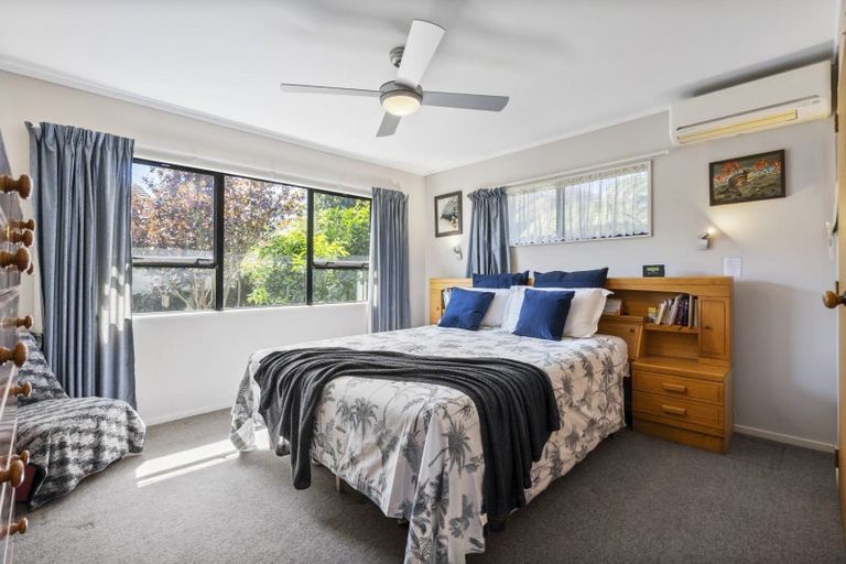 Photo of property in 2/25 Abercrombie Street, Howick, Auckland, 2014