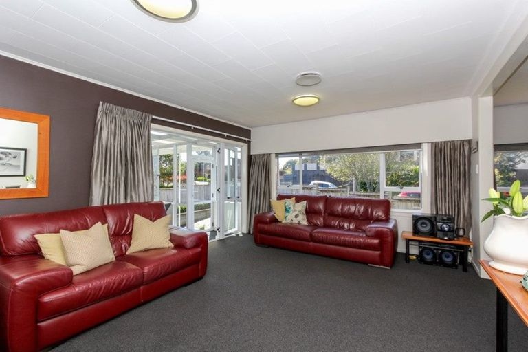 Photo of property in 13 Durham Avenue, Welbourn, New Plymouth, 4312