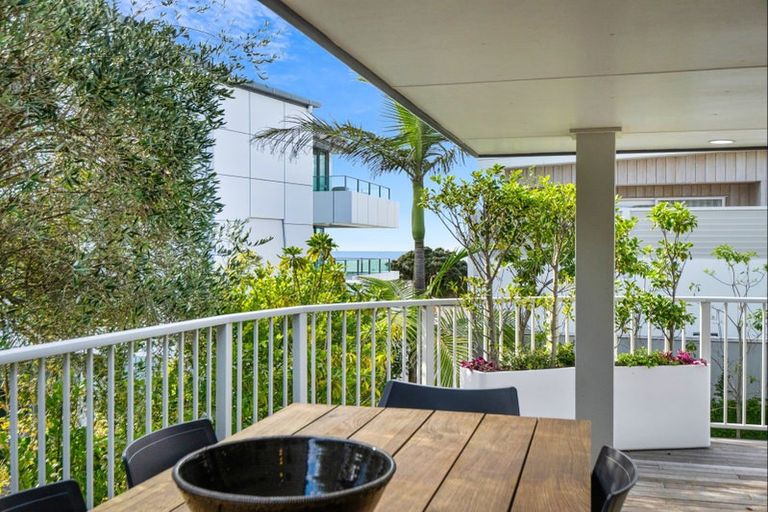 Photo of property in 140b Marine Parade, Mount Maunganui, 3116