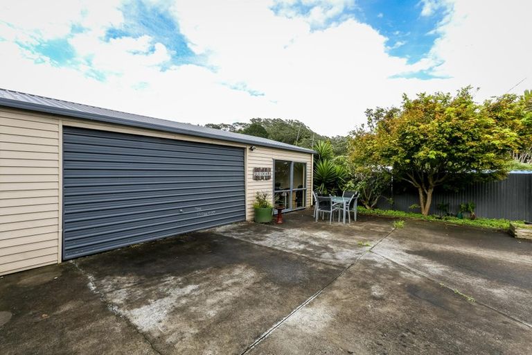 Photo of property in 63 Breakwater Road, Moturoa, New Plymouth, 4310
