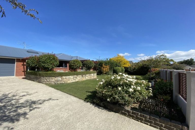 Photo of property in 16 Fenty Place, Mosgiel, 9024