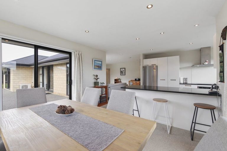 Photo of property in 32 Kotare Avenue, Rangiora, 7400