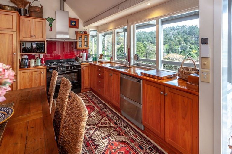 Photo of property in 47 Rewa Rewa Valley, Tairua, 3508