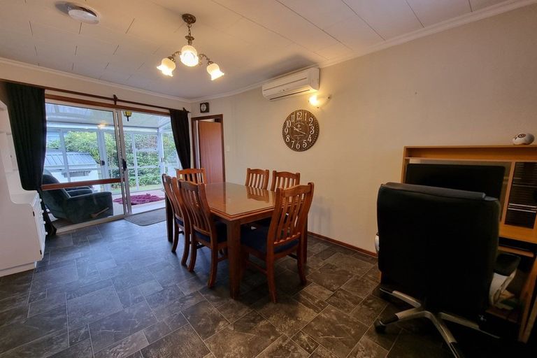 Photo of property in 18 Tui Street, Pahiatua, 4910