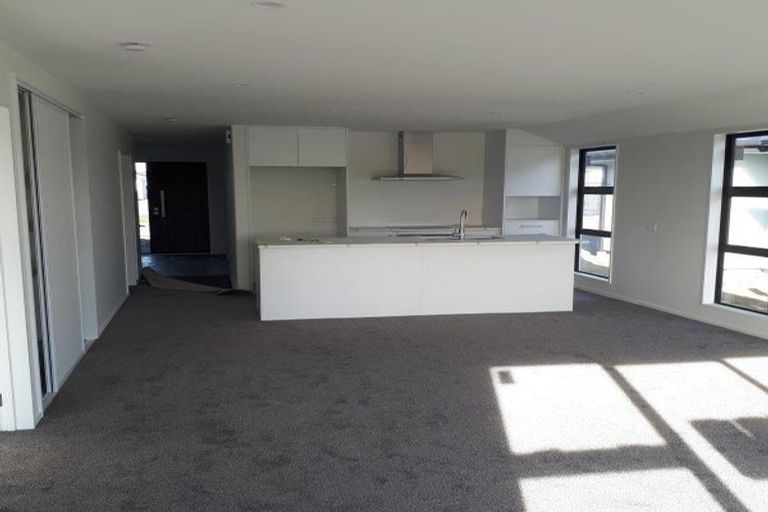 Photo of property in 24 Whakatipu Street, Pegasus, 7612