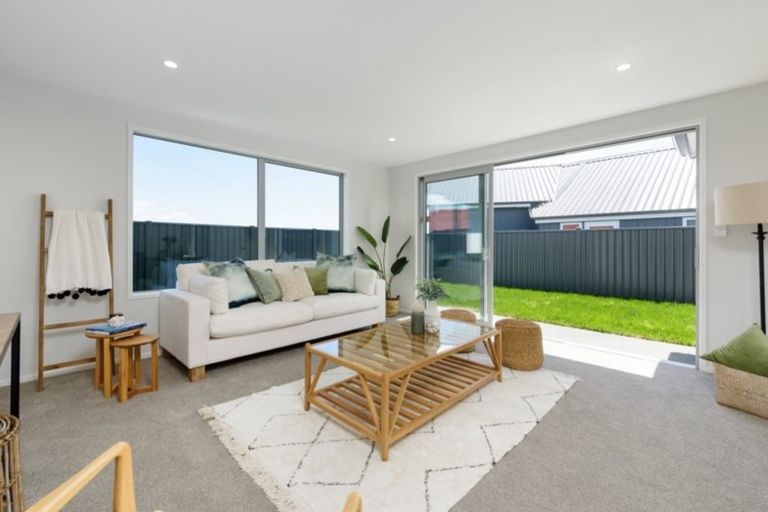 Photo of property in 24 Blacklock Road, Pyes Pa, Tauranga, 3112
