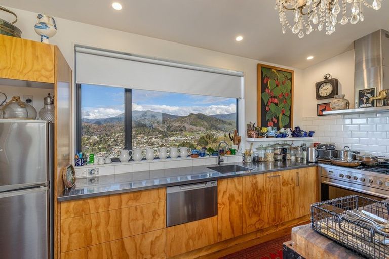 Photo of property in 163 Princes Drive, Britannia Heights, Nelson, 7010