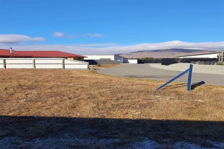 Photo of property in 13 Greenfield Place, Twizel, 7901