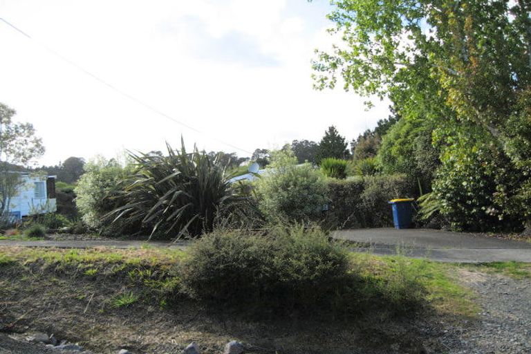 Photo of property in 12 Northfield Road, Waitakere, Auckland, 0816