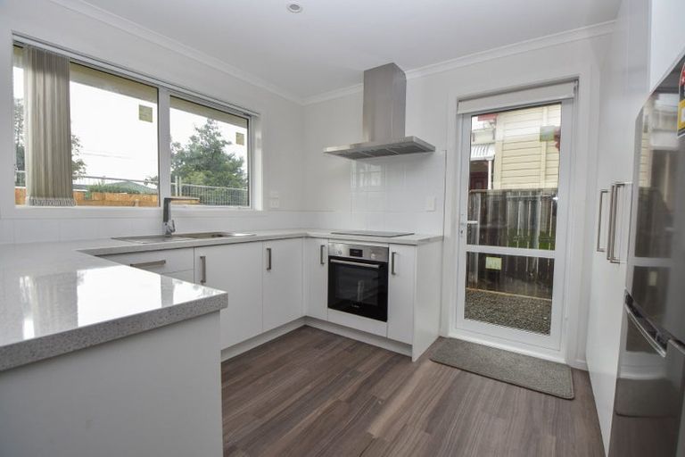 Photo of property in 9 Victoria Street, Carterton, 5713