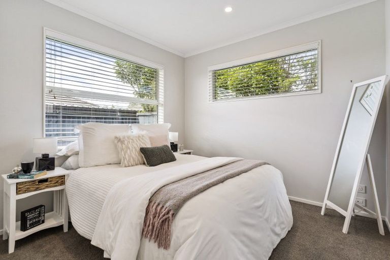 Photo of property in 3 Kuawa Drive, Kumeu, 0810