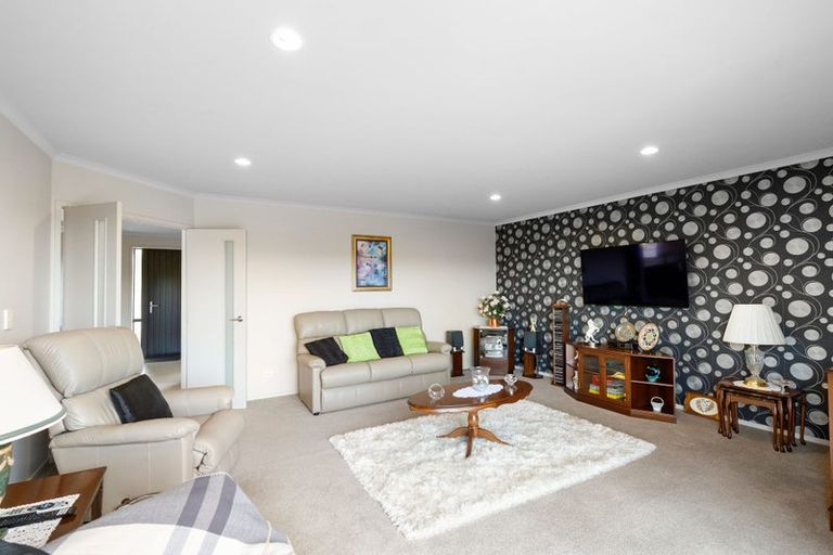 Photo of property in 81 Awatea Avenue, Paraparaumu, 5032