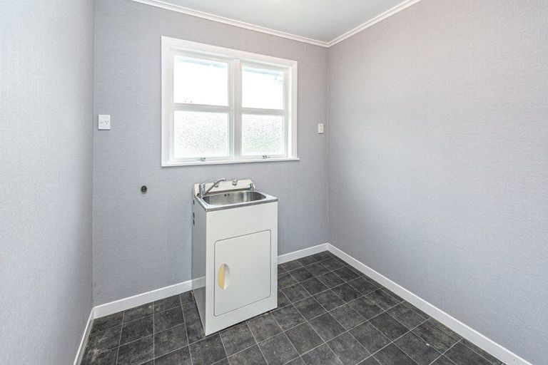 Photo of property in 75 Anzac Parade, Whanganui East, Whanganui, 4500