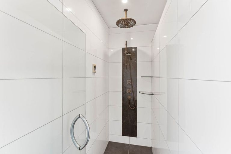 Photo of property in 158 Raumati Road, Raumati Beach, Paraparaumu, 5032