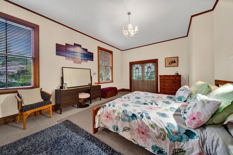 Photo of property in 7 Richmond Road, Brixton, New Plymouth, 4373