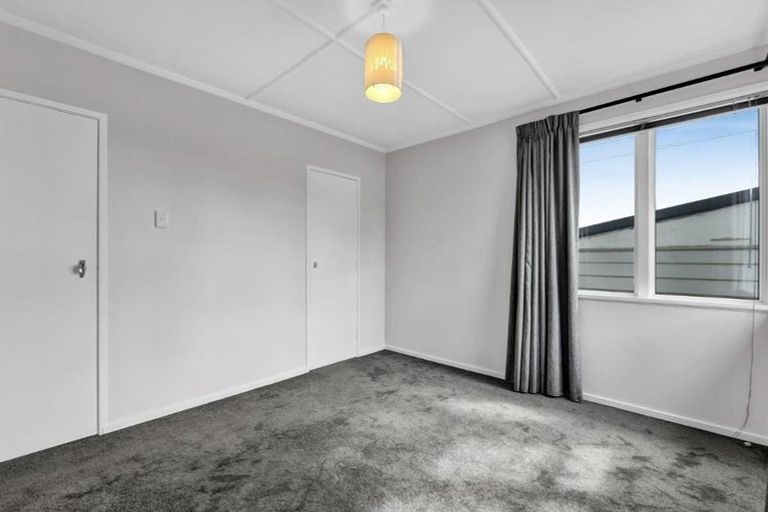 Photo of property in 1/324 Carrington Street, Vogeltown, New Plymouth, 4310