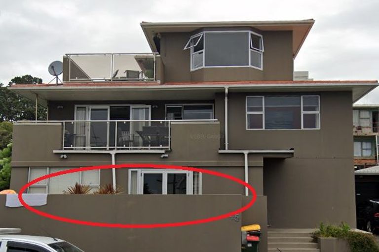 Photo of property in 45 Vivian Street, New Plymouth, 4310