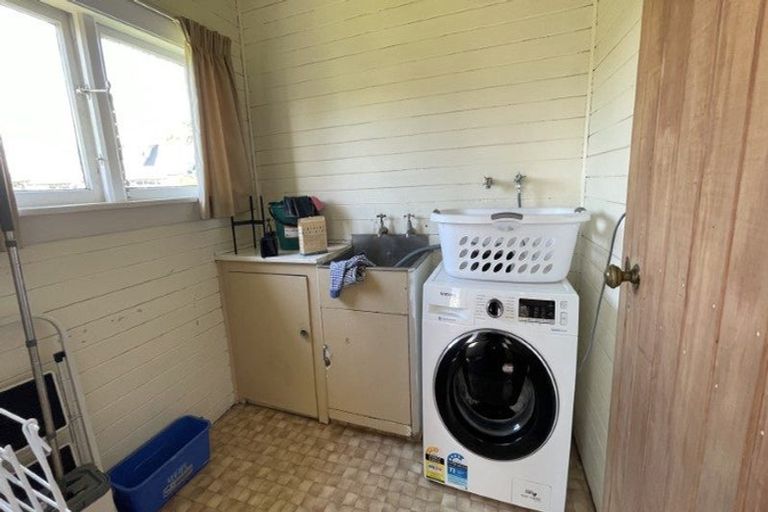 Photo of property in 96 Clyde Road, Ilam, Christchurch, 8041