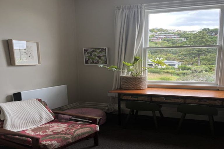 Photo of property in 3/27 Grass Street, Roseneath, Wellington, 6011