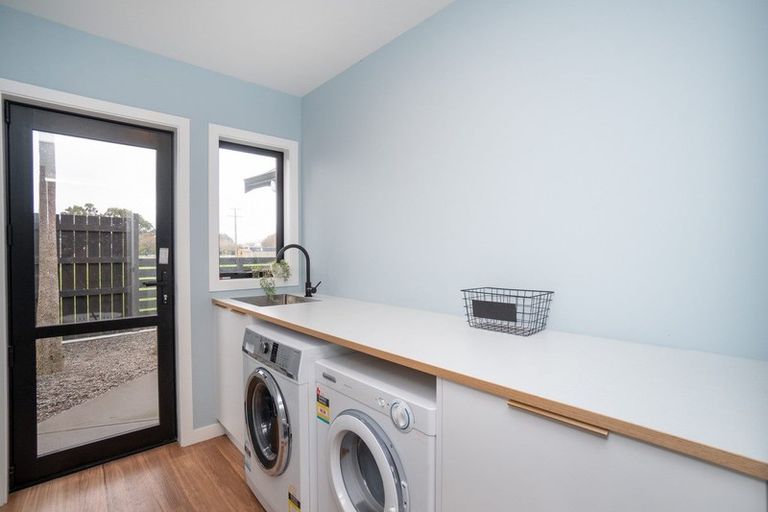 Photo of property in 153 James Line, Kelvin Grove, Palmerston North, 4414