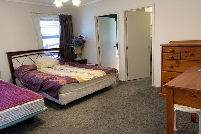 Photo of property in 67 Lynden Avenue, Hillcrest, Auckland, 0627