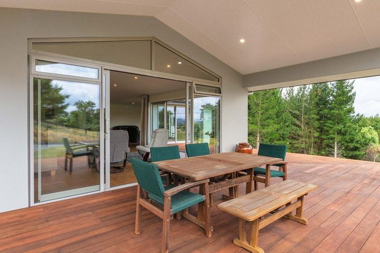 Photo of property in 117 Lees Pakaraka Road, Te Ore Ore, Masterton, 5886