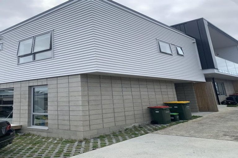 Photo of property in 3/492 East Coast Road, Windsor Park, Auckland, 0630