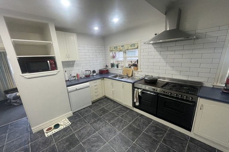 Photo of property in 56 Ava Street, Petone, Lower Hutt, 5012