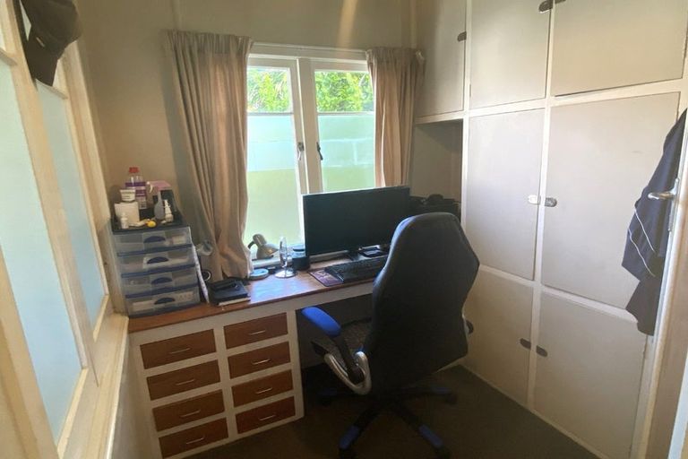 Photo of property in 413a Devonport Road, Tauranga South, Tauranga, 3112