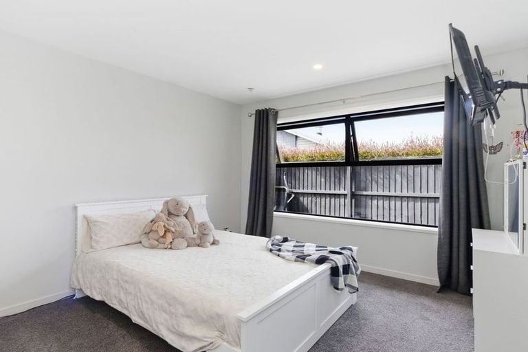 Photo of property in 48 Shadbolt Lane, Rolleston, 7614