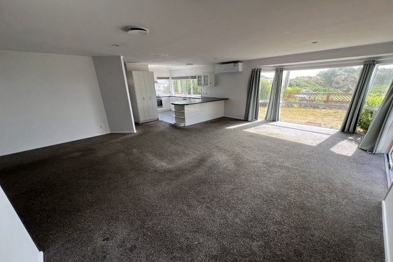 Photo of property in 20a Lambley Road, Titahi Bay, Porirua, 5022