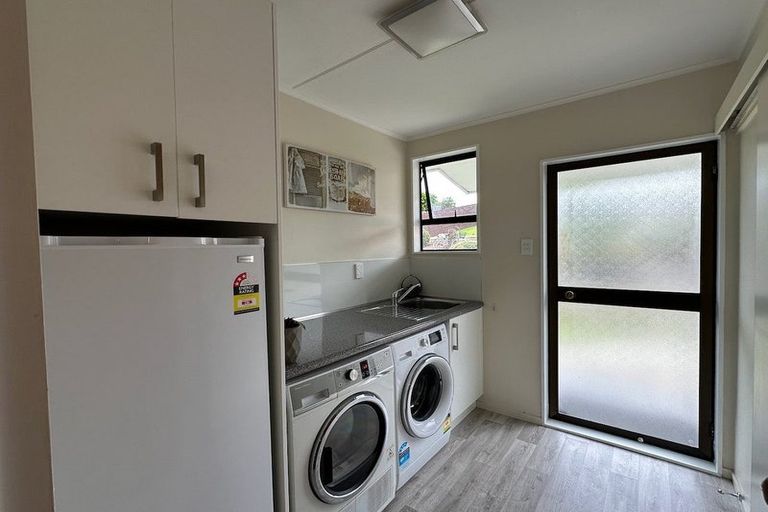 Photo of property in 49 Glamis Avenue, Bell Block, New Plymouth, 4312
