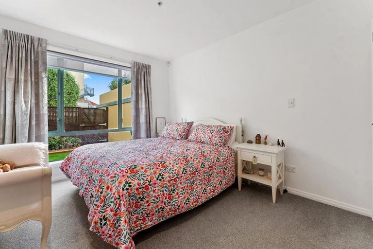 Photo of property in 43 Waterside Crescent, Gulf Harbour, Whangaparaoa, 0930