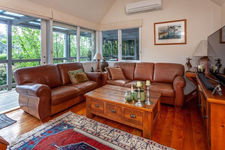 Photo of property in 47 Rewa Rewa Valley, Tairua, 3508