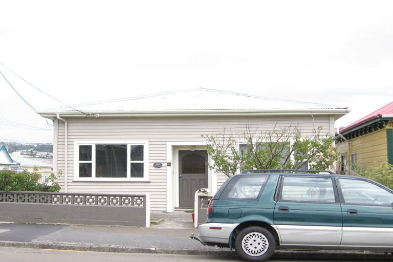 Photo of property in 96 Owen Street, Newtown, Wellington, 6021
