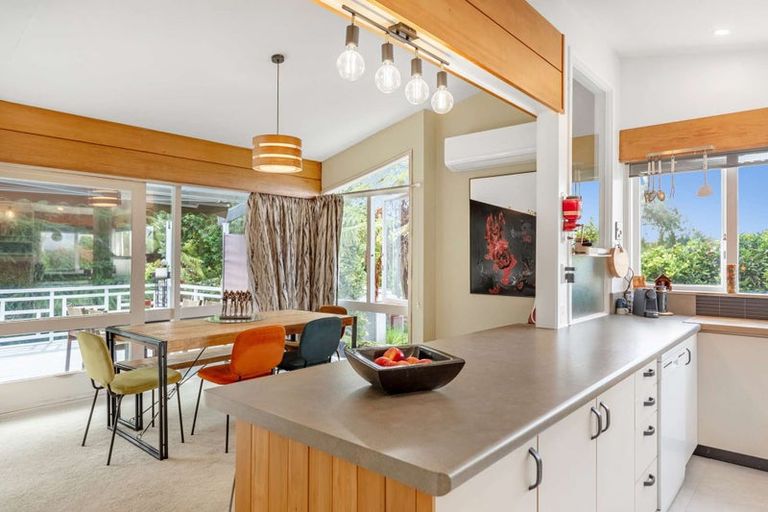 Photo of property in 255 Cambridge Street, Levin, 5510