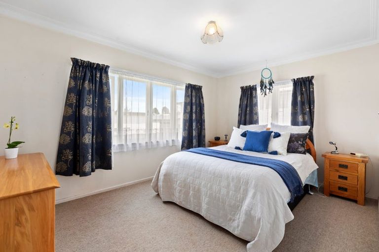 Photo of property in 12 Watling Street, Gate Pa, Tauranga, 3112