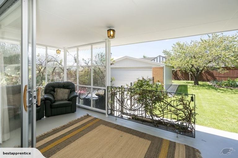 Photo of property in 14 Camelot Street, Ilam, Christchurch, 8041