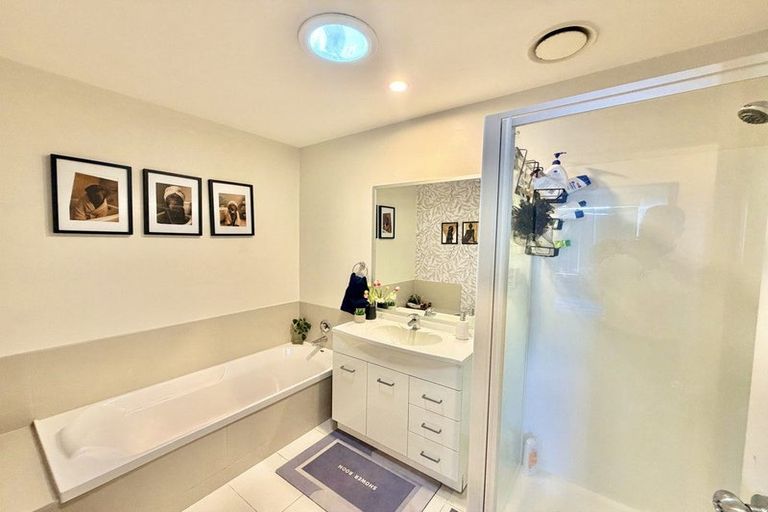 Photo of property in 62 Kuaka Drive, Takanini, 2112