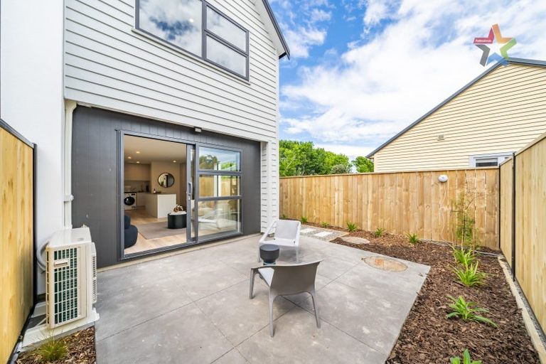 Photo of property in 1/25 Bush Street, Naenae, Lower Hutt, 5011